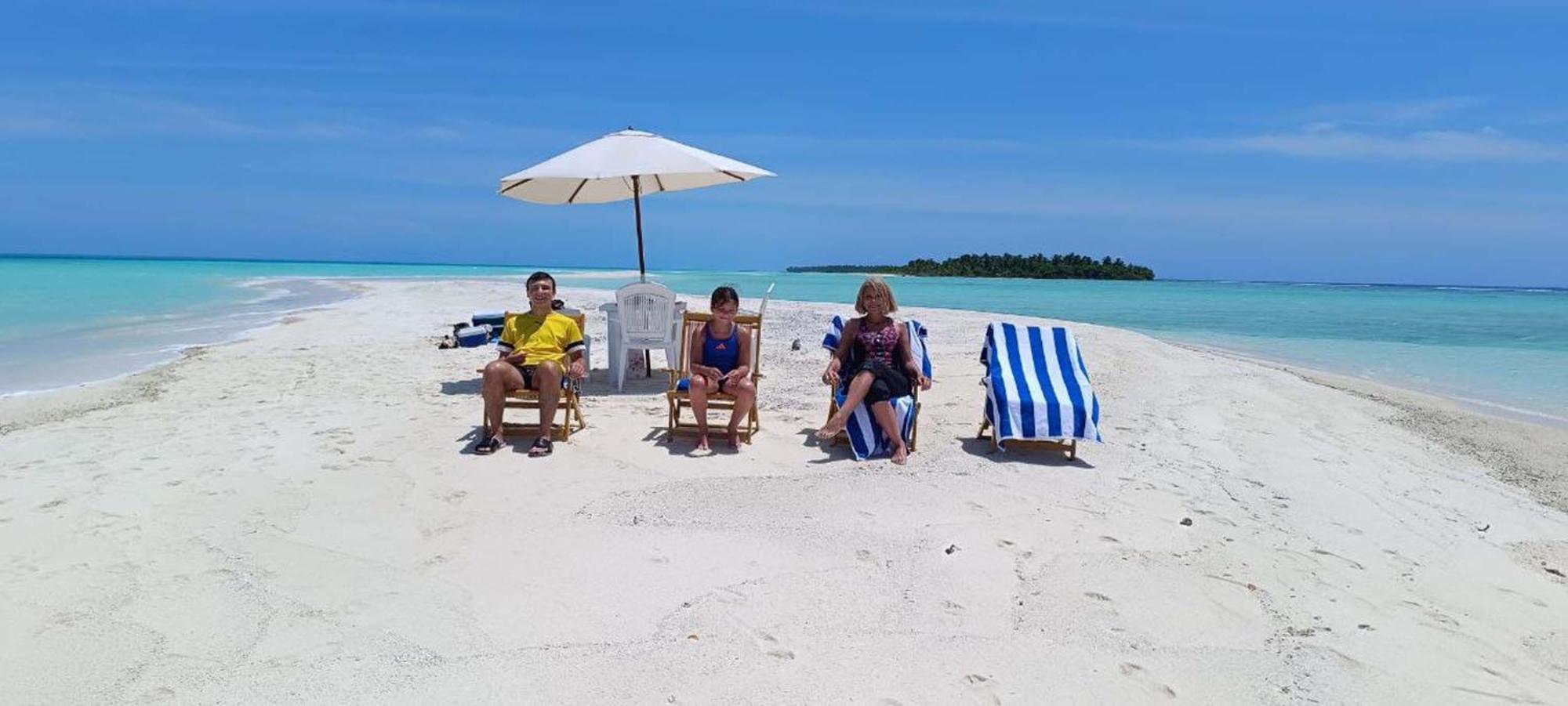 Rindali - The Speedboat From Male To The Hotel Departs At 1130 Every Monday Thursday And Saturday And From The Hotel To Male At 0630 And Five Domestic Flights Are Available Every Day Олувели - Атолл Даалу Экстерьер фото